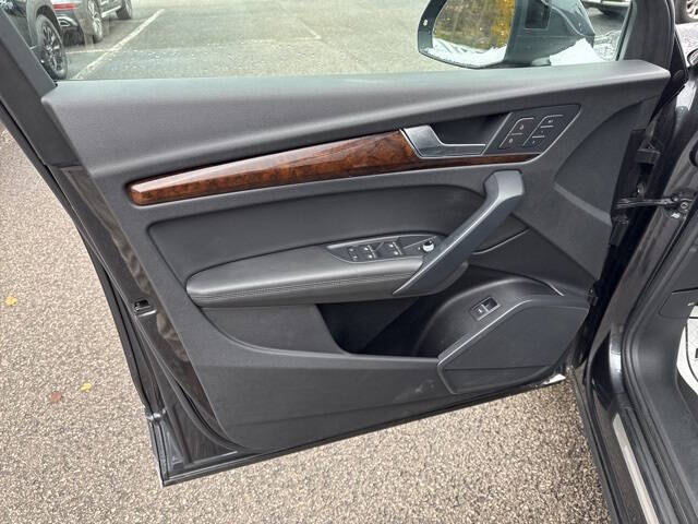 2020 Audi Q5 quattro Premium Plus 45 TFSI