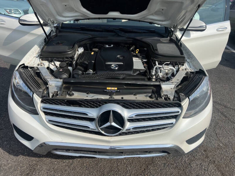 2017 Mercedes-Benz GLC GLC 300 4MATIC
