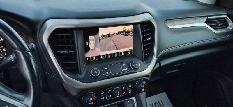 2020 GMC Acadia Denali