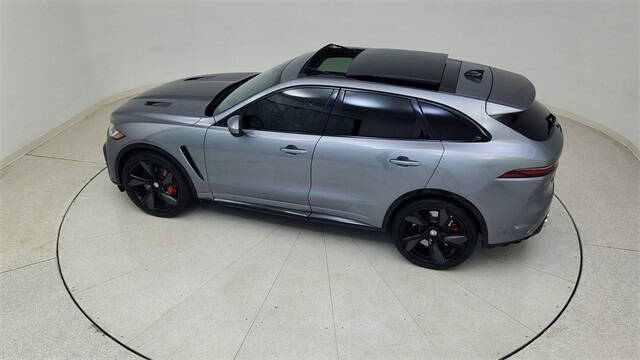 2022 Jaguar F-PACE SVR