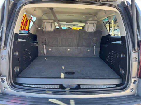 2019 Chevrolet Suburban LT