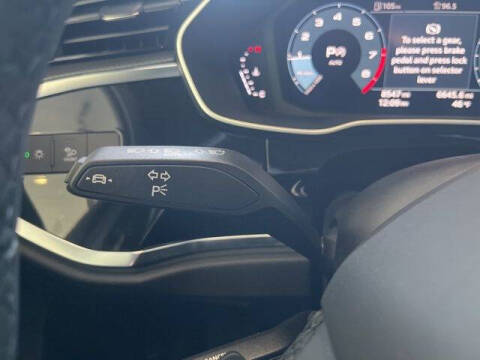 2025 Audi Q3 quattro S line Premium 45 TFSI