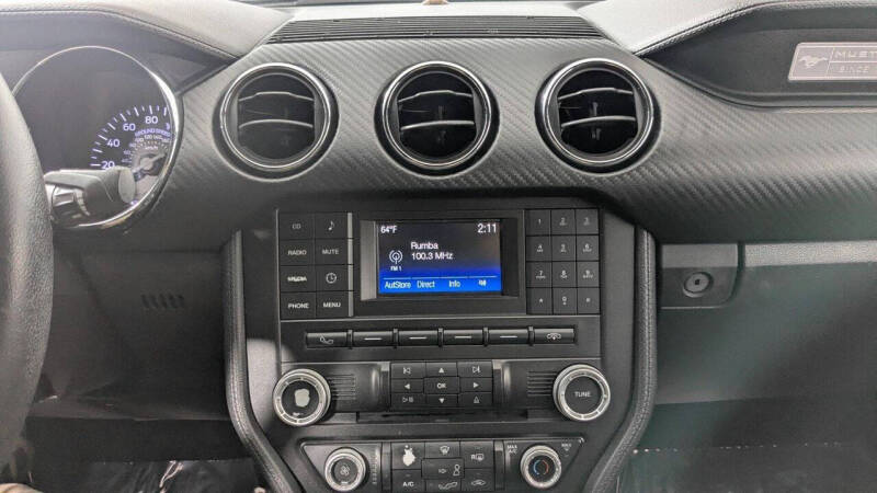 2015 Ford Mustang V6