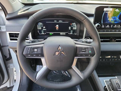 2025 Mitsubishi Outlander PHEV SE