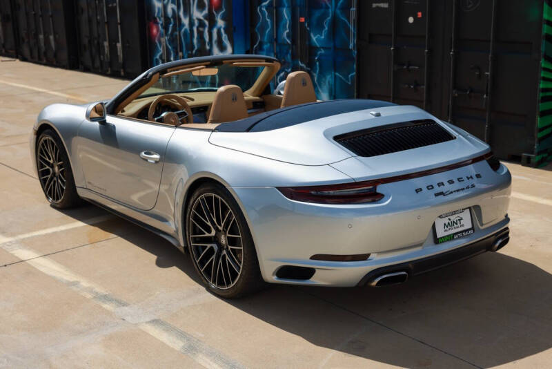 2017 Porsche 911