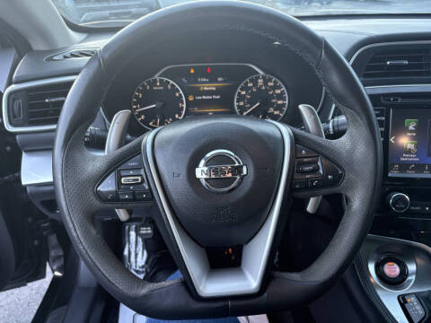 2017 Nissan Maxima 3.5 SR