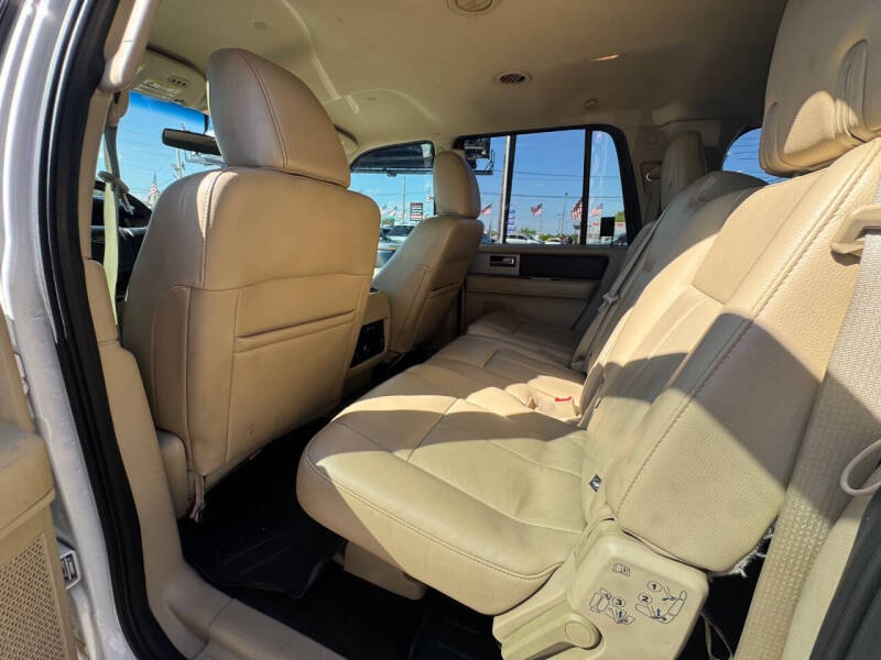2016 Ford Expedition EL XLT