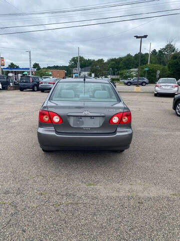 2005 Toyota Corolla LE