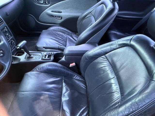 2001 Saturn S-Series SC2