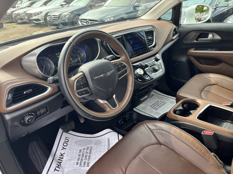 2017 Chrysler Pacifica Limited
