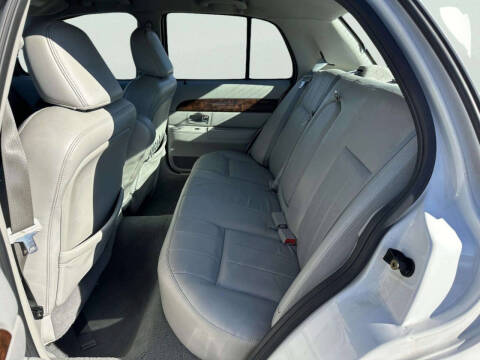 2005 Mercury Grand Marquis LS Premium