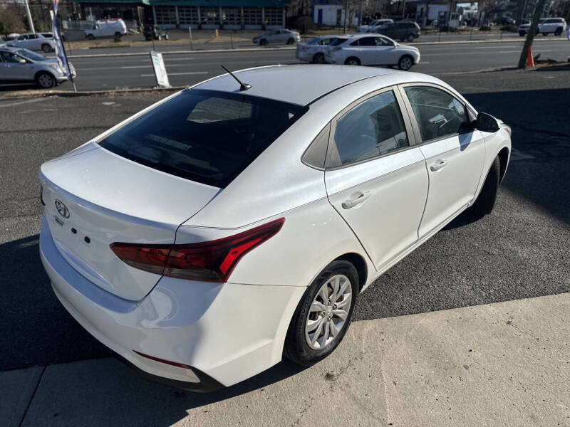 2018 Hyundai Accent SE