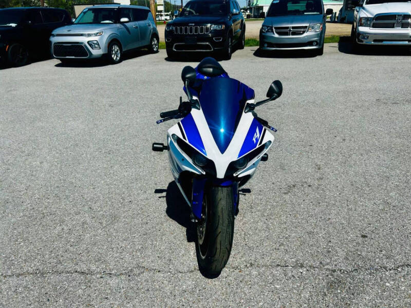 2014 Yamaha YZF-R1