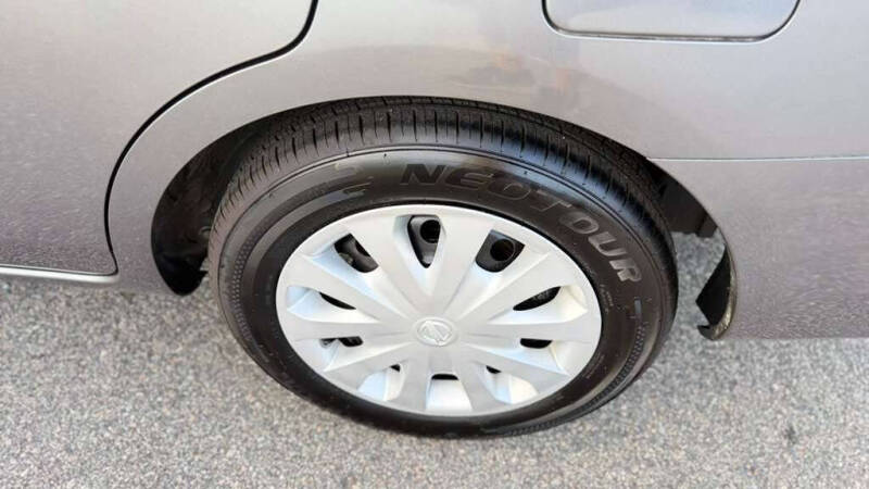 2019 Nissan Versa SV