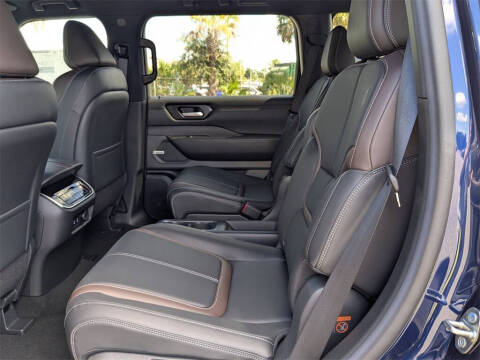 2025 Nissan Armada SL