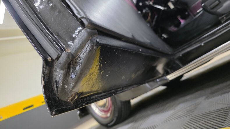 1942 Ford Super Deluxe