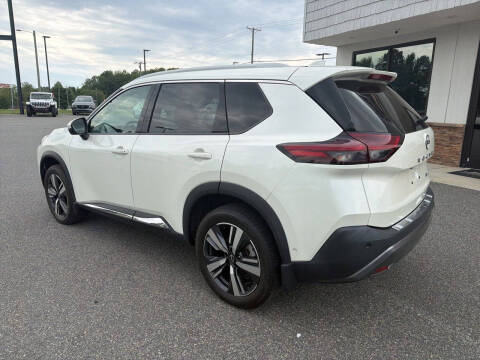 2023 Nissan Rogue SL