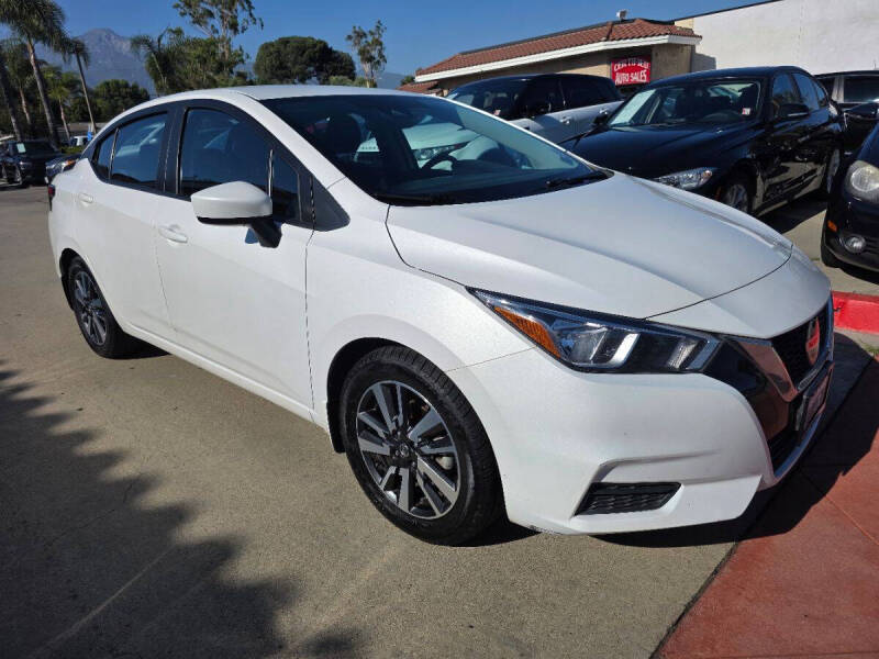 2022 Nissan Versa SV