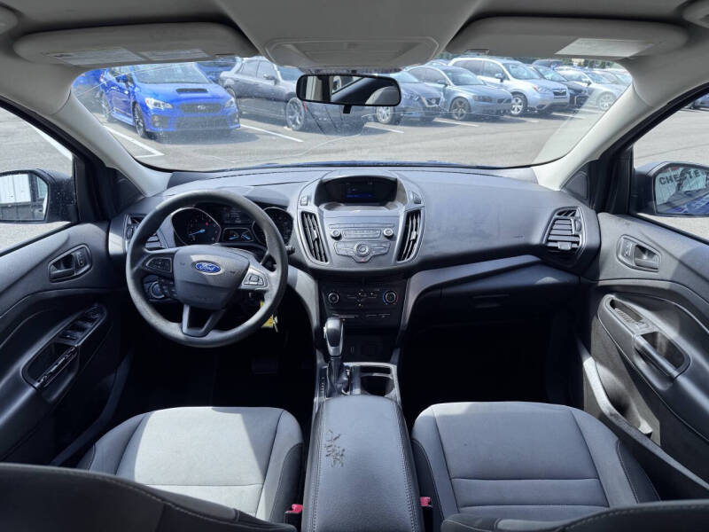 2019 Ford Escape S