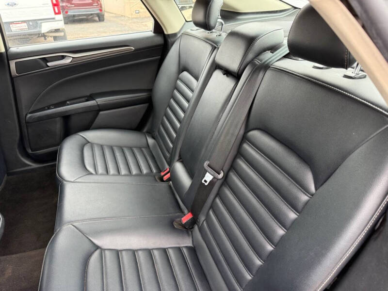 2019 Ford Fusion SEL