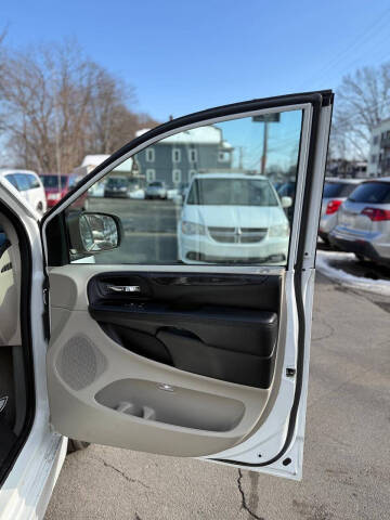 2015 Dodge Grand Caravan SE