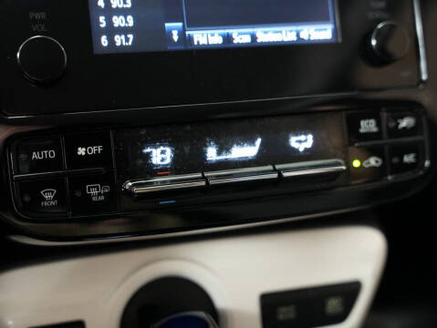 2018 Toyota Prius Two