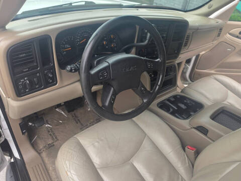 2003 GMC Yukon XL 1500