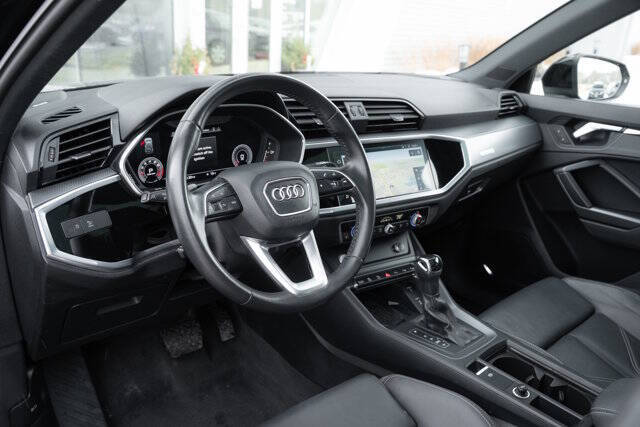 2020 Audi Q3 quattro S line Prestige 45 TFSI