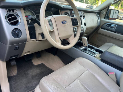 2013 Ford Expedition XLT