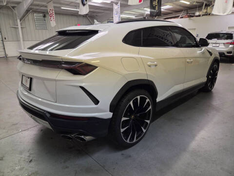 2020 Lamborghini Urus
