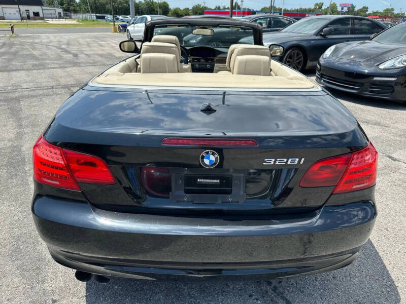 2011 BMW 3 Series 328i