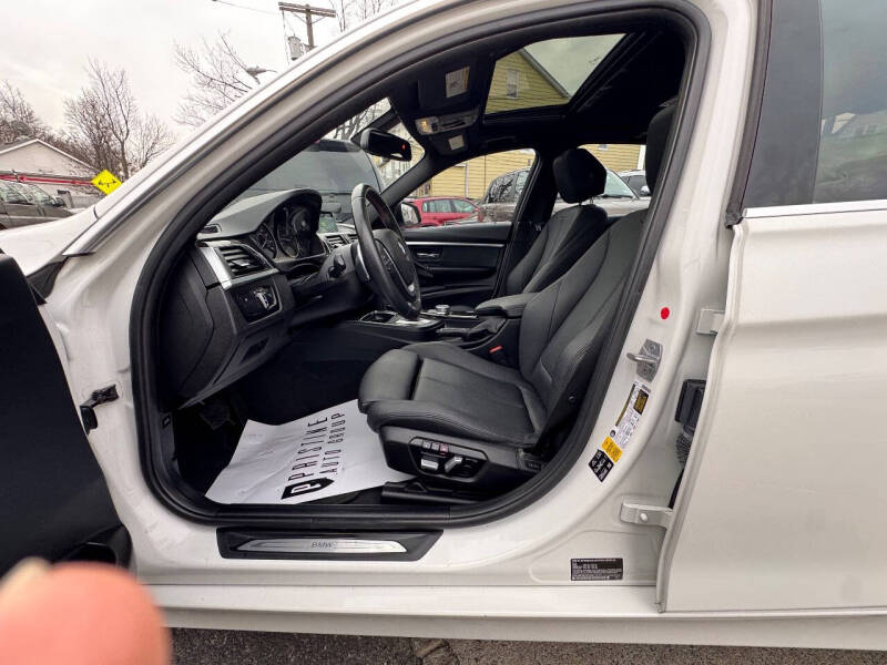 2017 BMW 3 Series 330i xDrive