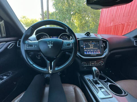 2014 Maserati Ghibli