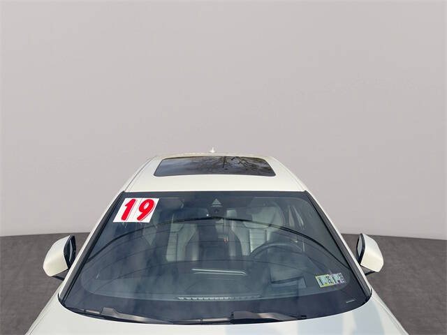 2019 BMW 3 Series 330i xDrive