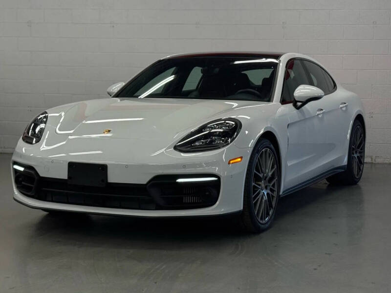2023 Porsche Panamera Platinum Edition's photo