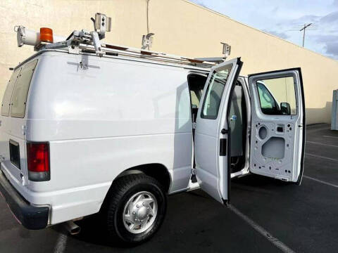 2010 Ford E-Series E-250