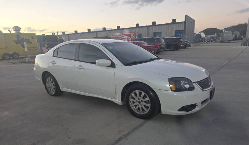 2011 Mitsubishi Galant FE