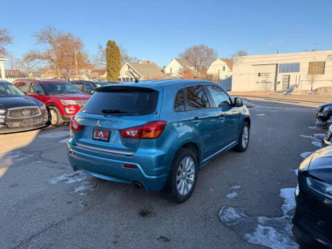 2011 Mitsubishi Outlander Sport SE