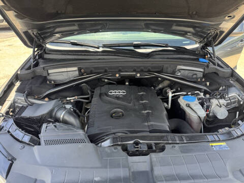 2013 Audi Q5 2.0T quattro Premium Plus