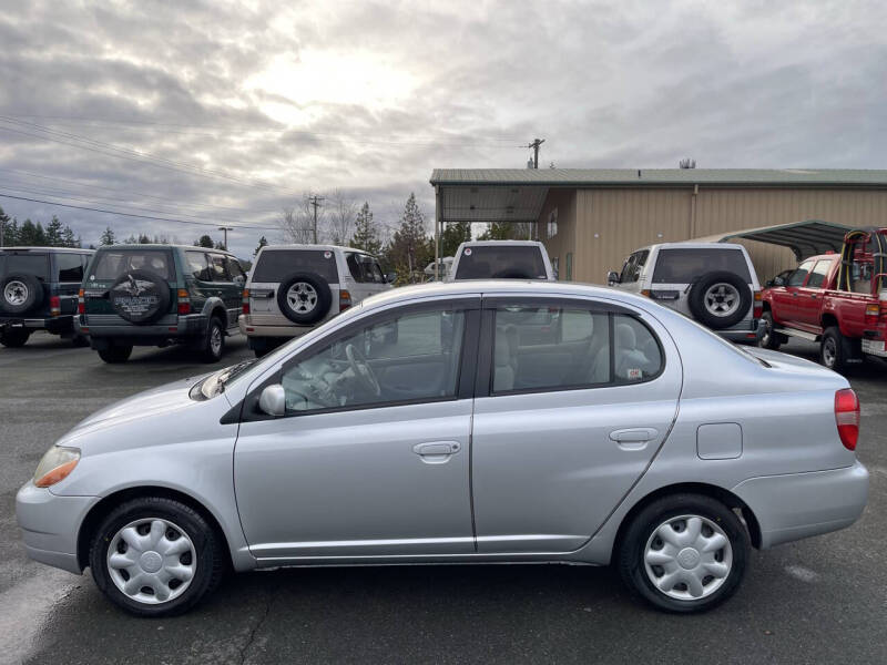 2000 Toyota Platz Echo