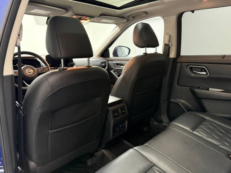 2021 Nissan Rogue Platinum