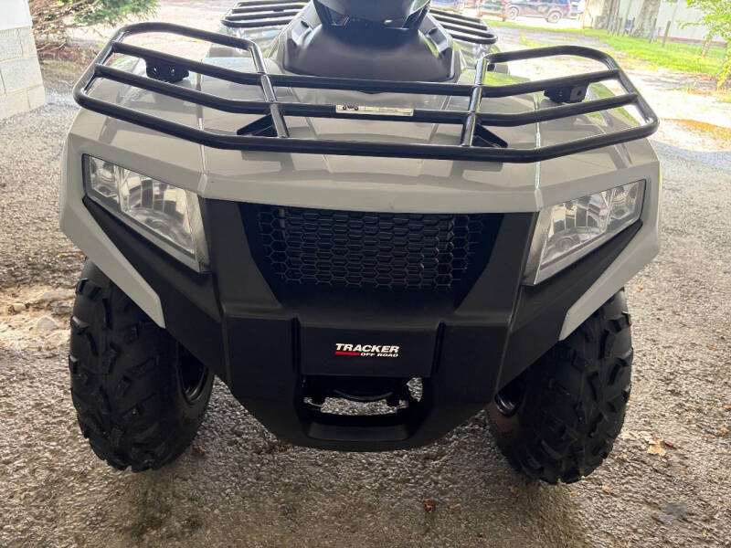 2024 Tracker 450