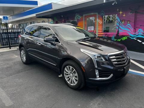 2018 Cadillac XT5 for sale at EM Auto Sales in Miami FL