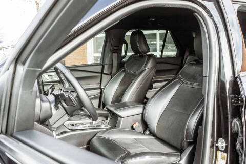 2022 Ford Explorer ST