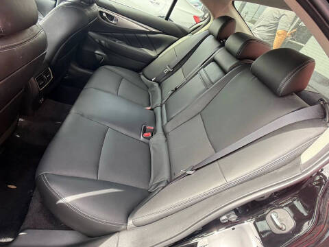 2023 Infiniti Q50 Luxe