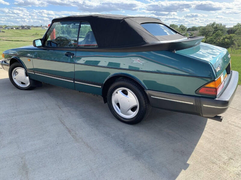 1992 Saab 900 for sale at ROBERT MOTORCARS in Woodbury CT