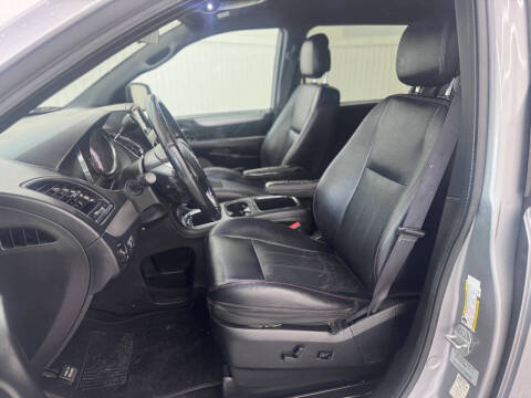 2016 Dodge Grand Caravan R/T