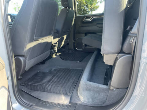 2024 GMC Sierra 1500 Elevation Standard