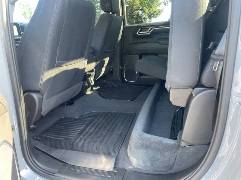 2024 GMC Sierra 1500 Elevation Standard