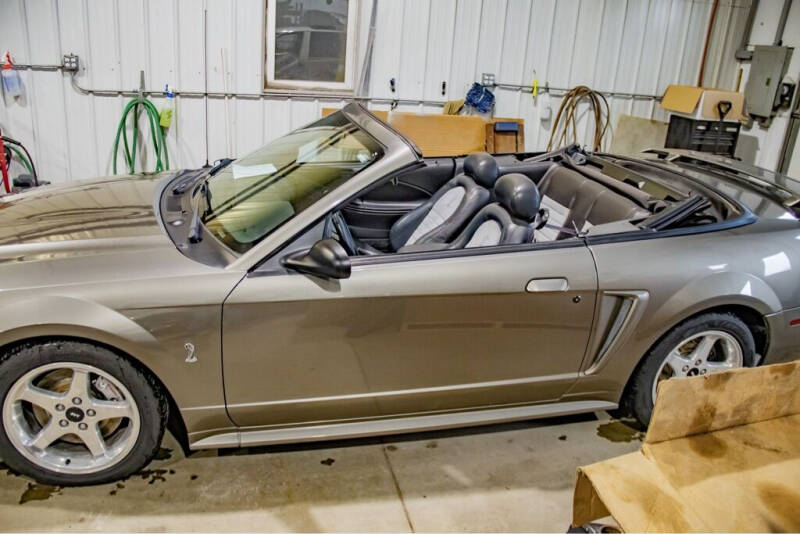 2001 Ford Mustang SVT Cobra
